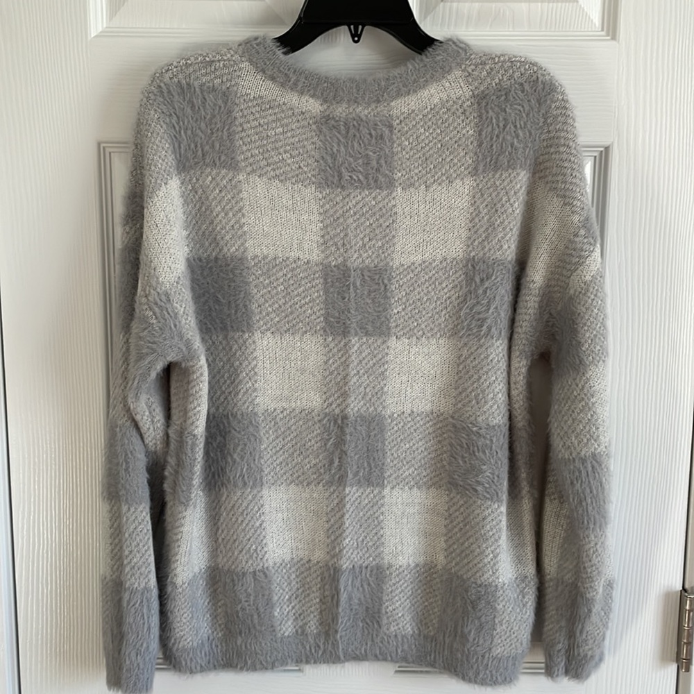 Time and Tru Plaid Eyelash Sweater - Picture 4 of 4